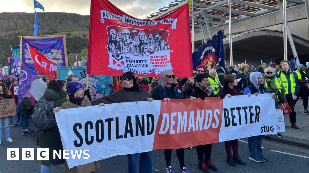 Thousands Rally in Edinburgh Demanding Action to Eradicate Poverty – Mirror Brief