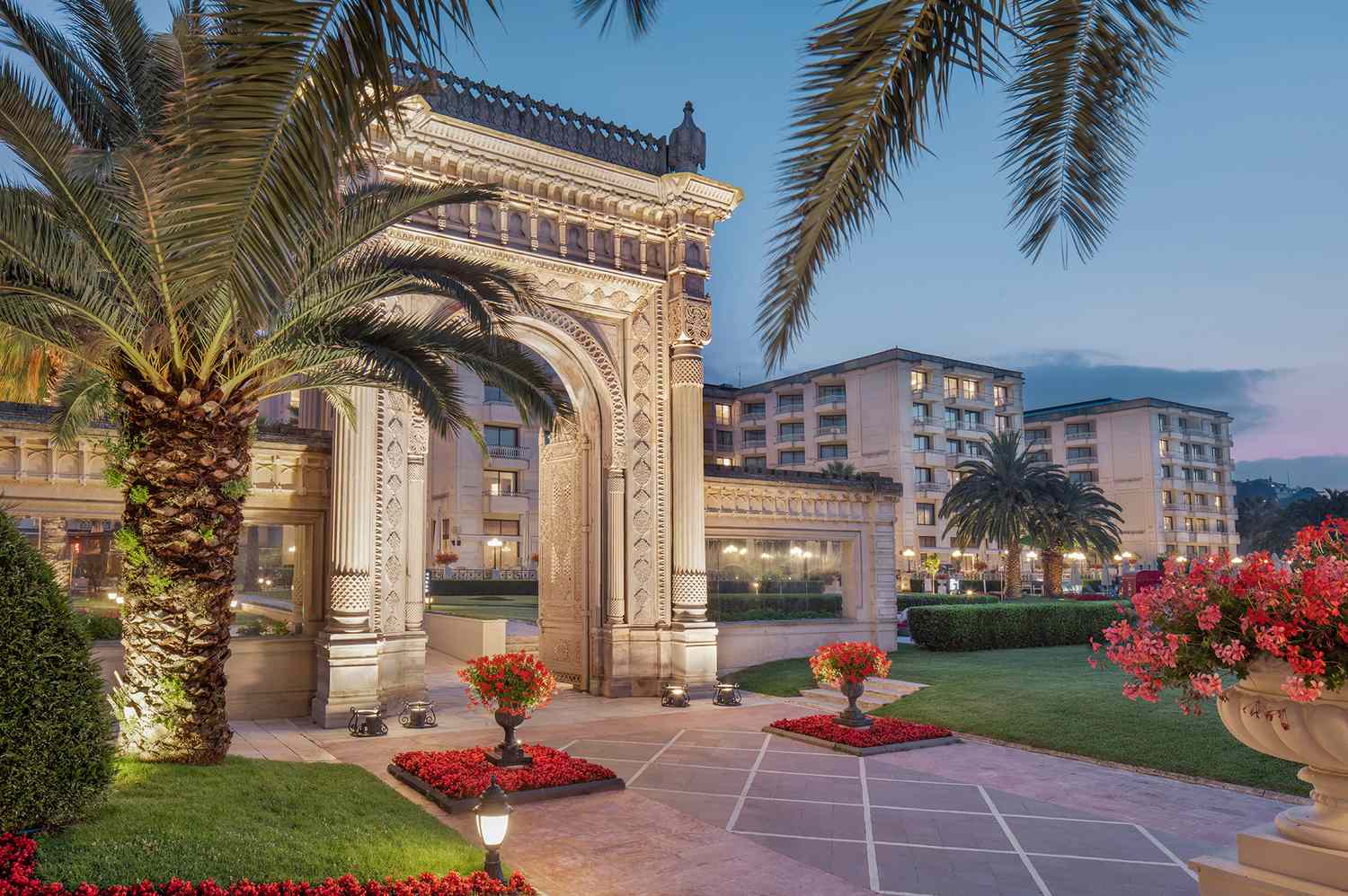 Experience Luxury Accommodations in a Former Ottoman Palace – Mirror Brief