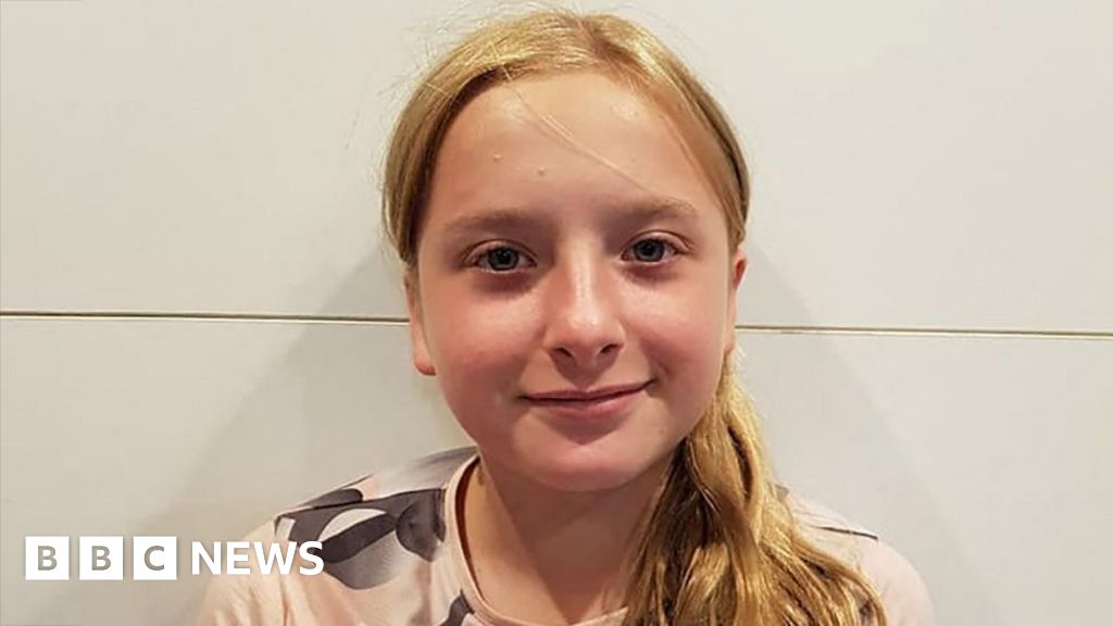 Woman Receives Uncommon Life Sentence for the Murder of French Schoolgirl Lola Daviet – Mirror Brief